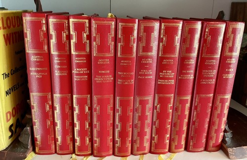 Agatha christie volume - agatha,