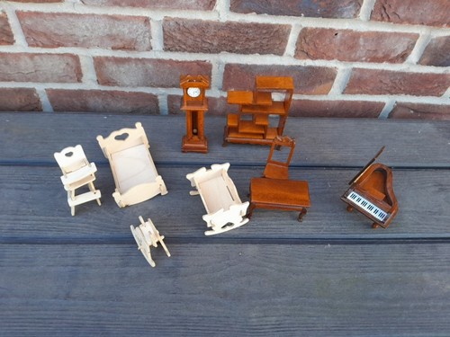 Vintage dolls house - house, furniture