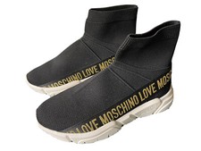 LOVE MOSCHINO Womens Slip On