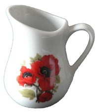 Poppy porcelain cream/milk jug