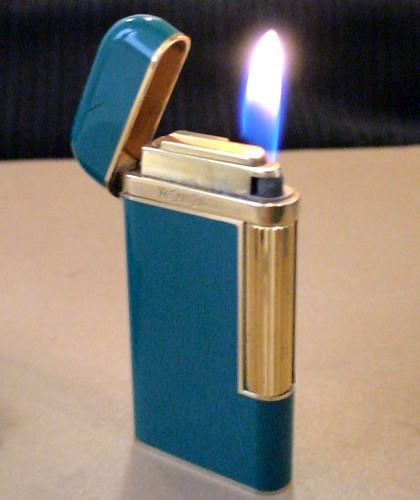 Lighter ancien - ysl,