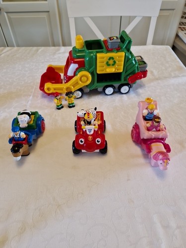 Wow toys battery free bundle - battery,