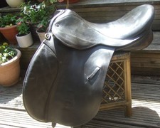 Black Country GP English Saddle ~18 Inch Med ~Black  Spring Tree