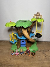 2014 Cartwheel Kids - Peter Rabbit Treehouse playset & 6 Characters
