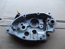TRIUMPH T120 TR6 BONNEVILLE GEARBOX MIDDLE CASING 26