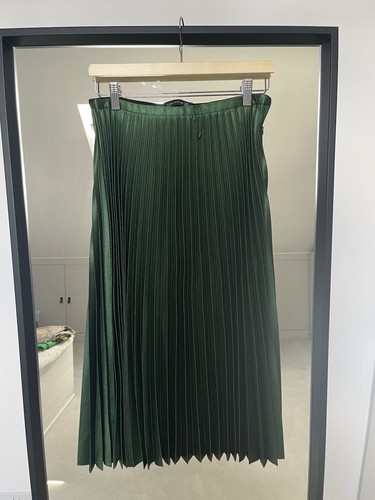Zara pleated skirt size - pleated, m