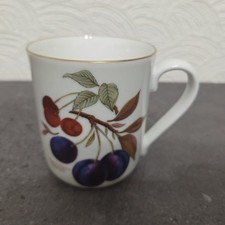 Royal Worcester Evesham Gold