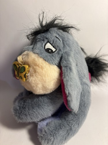 2001 disney store winnie - 2001,