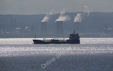 Photo 6x4 Fuel on the move