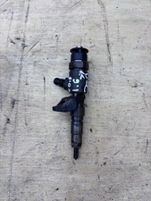 2015 Citroen C4  1.6 HDI Grand Picasso Injector 9950115440
