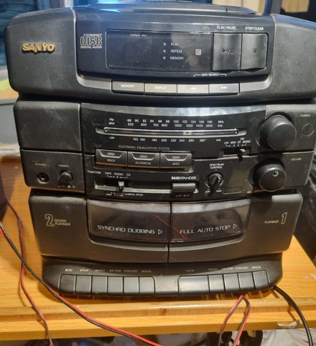 Sanyo bassxpander boombox with - sanyo,