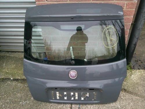 Fiat 500 lounge tailgate grey - lounge,
