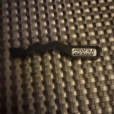 Profile Design Chain Drop