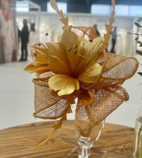 Small Flower Feather Hair Hat
