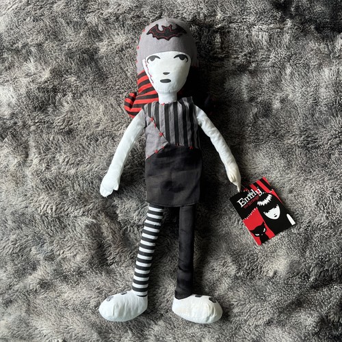 Emily the strange cloth - emily,