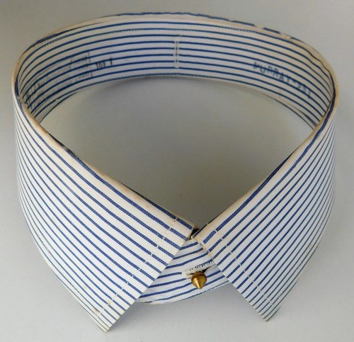 Detachable blue striped shirt