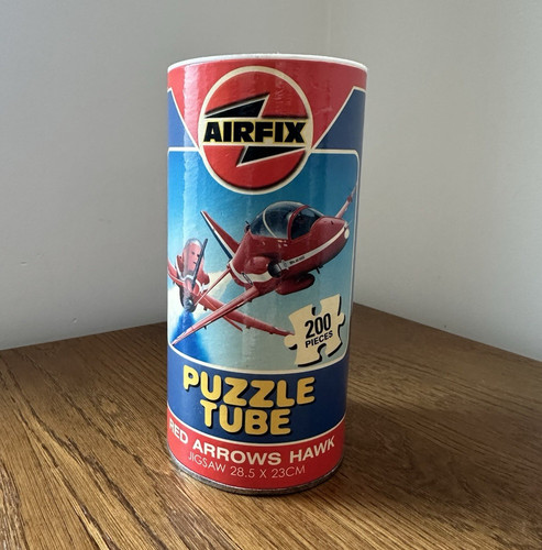 Vintage airfix red arrows - vintage, hawk