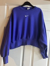 ? Nike Purple Women’s Cropped Sweatshirt Size Small/8 Good Condition