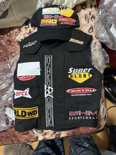 Main rodeo men body - main,