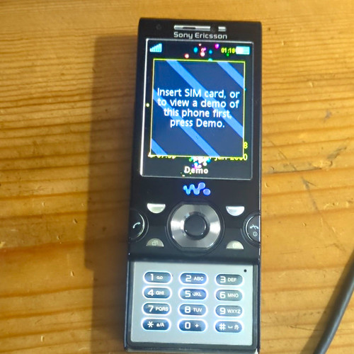Sony ericsson w995 - sony,