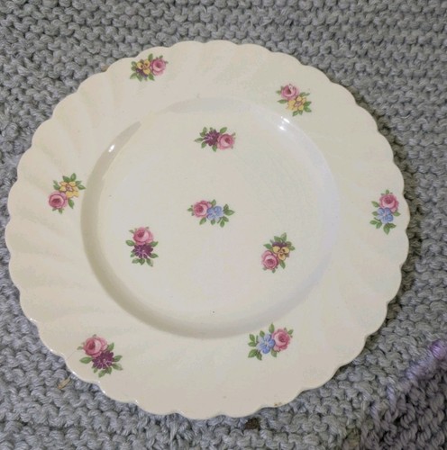 Clarice cliff newport pottery - clarice,