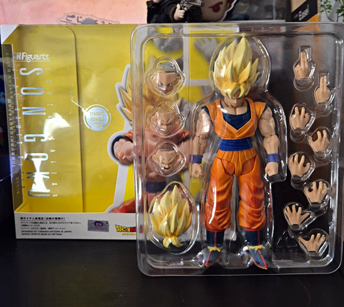 Figuarts son goku dragon - goku,