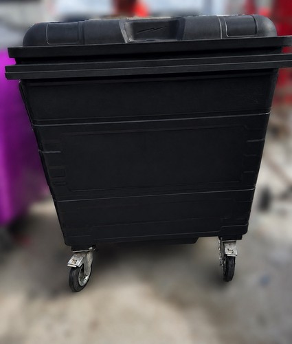 1100 litre wheelie bin - 1100,