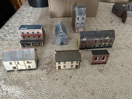 Gauge model houses and - 7,