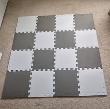 Large Interlocking EVA Foam Tiles White And Grey Great Condition