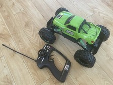 Maisto Remote Control Rock Crawler Vehicle Truck