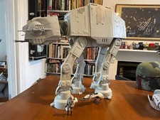 STAR WARS ESB AT-AT TOYS R US