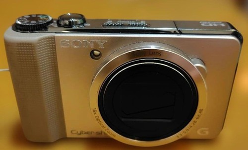Sony cyber shot - sony, gold