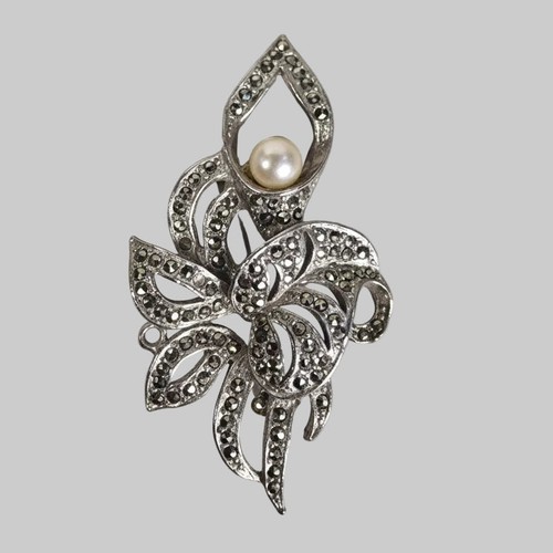 Vintage 1970s silver tone - vintage, silver-tone