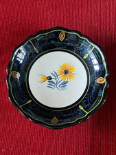 Small Quimper Pottery Dish Signed Henriot Quimper 83