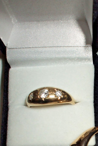 Lovely vintage 9ct gold - vintage, star