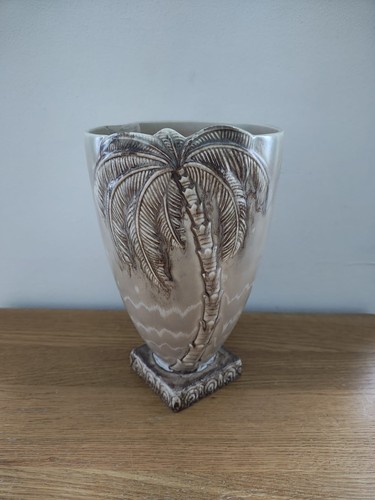 Vintage beswick palm - beswick, tree