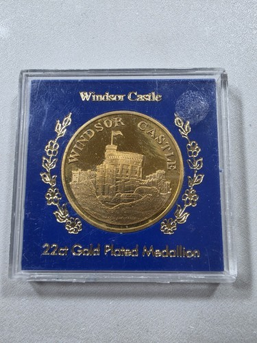 Windsor castle 22ct gold - 22ct,