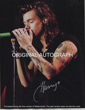 HARRY STYLES - HANDSOME SINGER