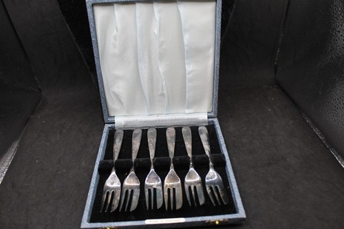 Angora silver plate co - silver,