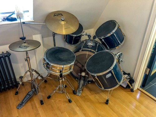 Pearl acoustic drum - pearl,