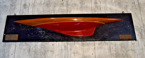 Endeavour half hull - half,