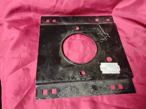 Bedford mounting bracket - bedford, tm