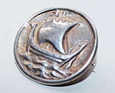 VINTAGE 1937 SCOTTISH SILVER VIKING LONG BOAT BROOCH IONA RITCHIE STYLE BROOCH