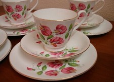 WINDSOR VINTAGE BONE  CHINA