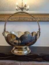 Vintage Brass Scalloped Fruit Basket (Bowl) Shelf Decor Plant Stand Mid Century