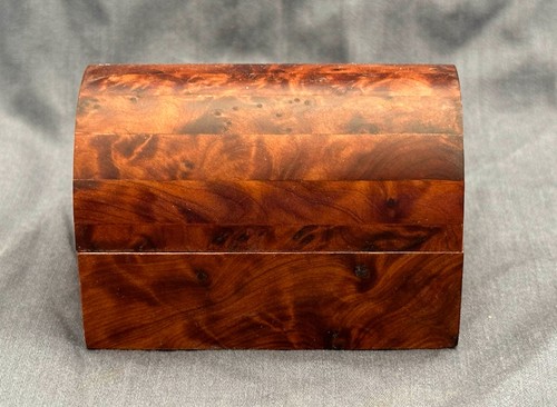 Solid thuya burl domed - thuya, box