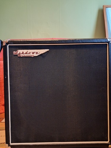 Ashdown 100w bass amp - 5, 15