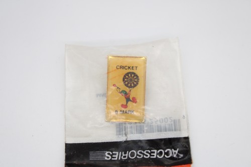 Vintage cricket mark darts - mark,