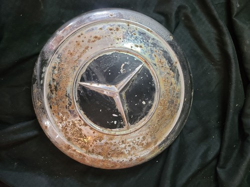 Mercedes vintage hub cap - mercedes,
