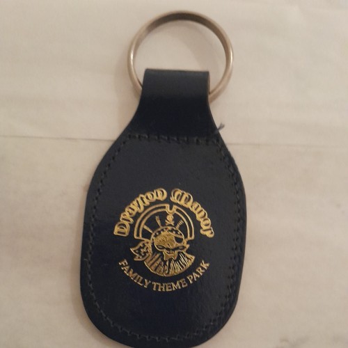 Vintage collectors keyring - collectors,